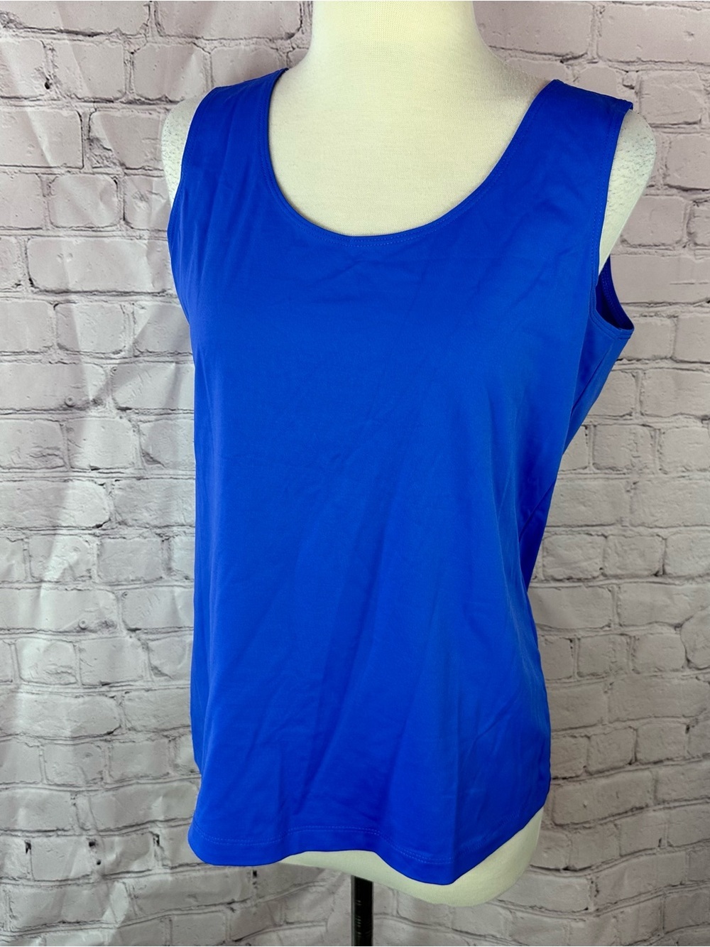 Chico's (2) Electric Blue Scoop Neck Tank top women L layer minimalist travel